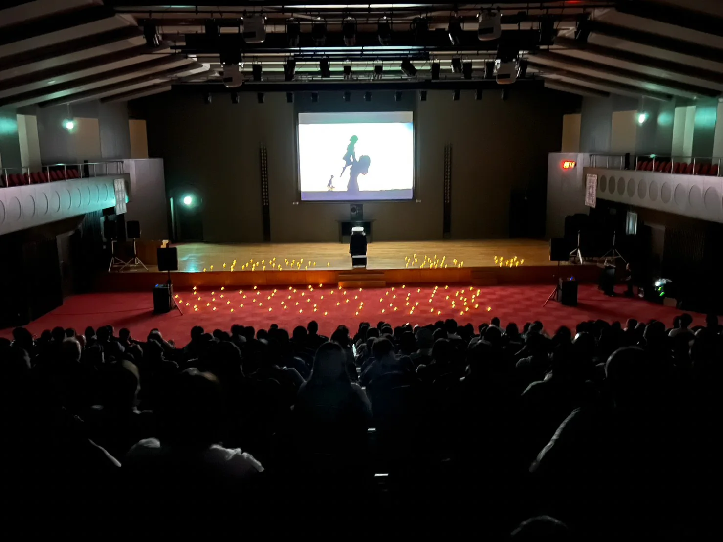 高野山 LIFEいのち特別上映会&いのち展の掲載写真